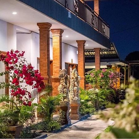 The Lonceng House By Sila Dharma Hotel Canggu Eksteriør billede
